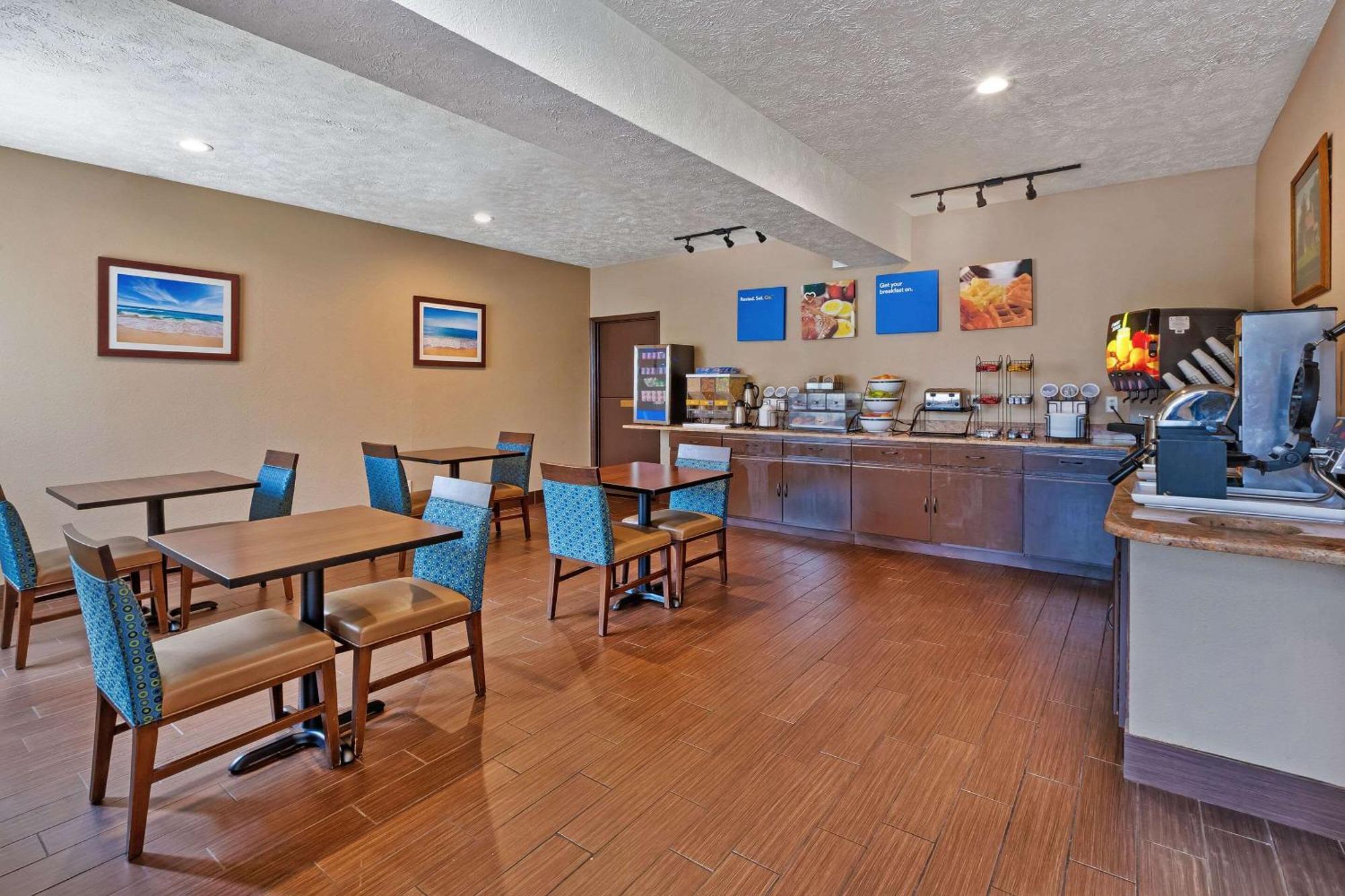 Comfort Inn Whitehall Near Michigan'S Adventure Luaran gambar