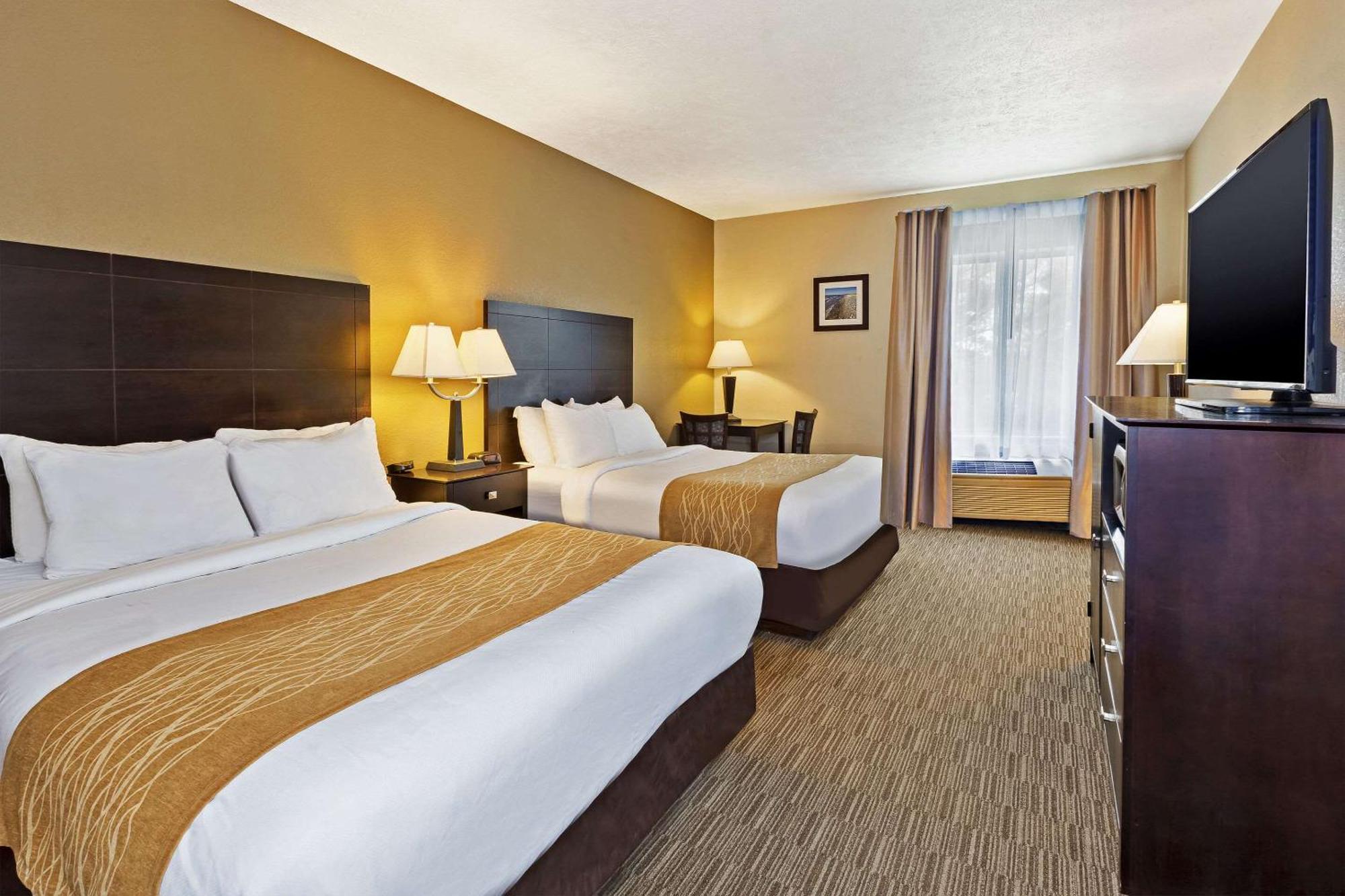 Comfort Inn Whitehall Near Michigan'S Adventure Luaran gambar