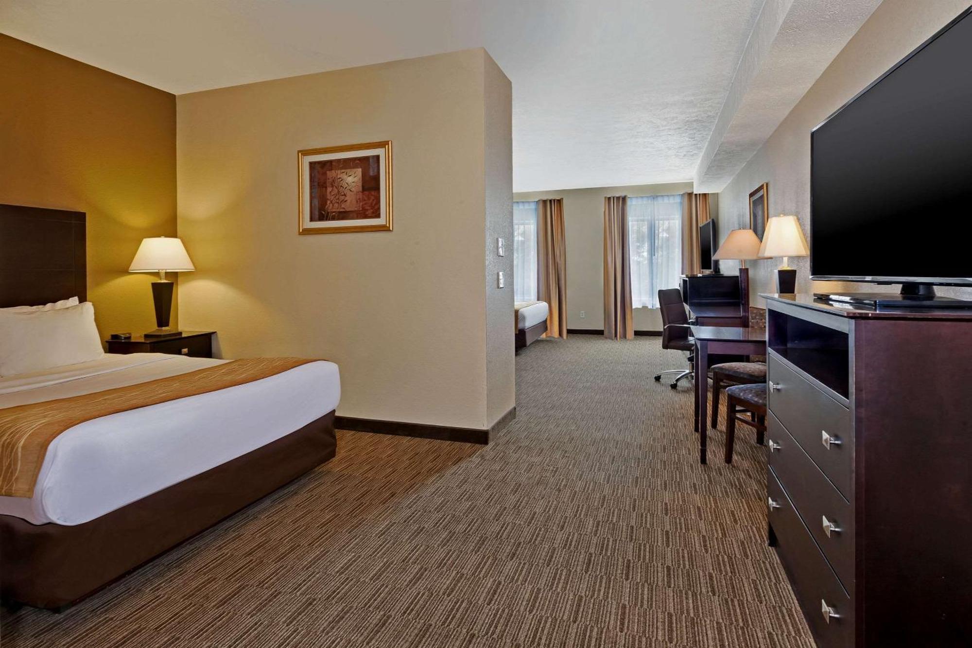 Comfort Inn Whitehall Near Michigan'S Adventure Luaran gambar
