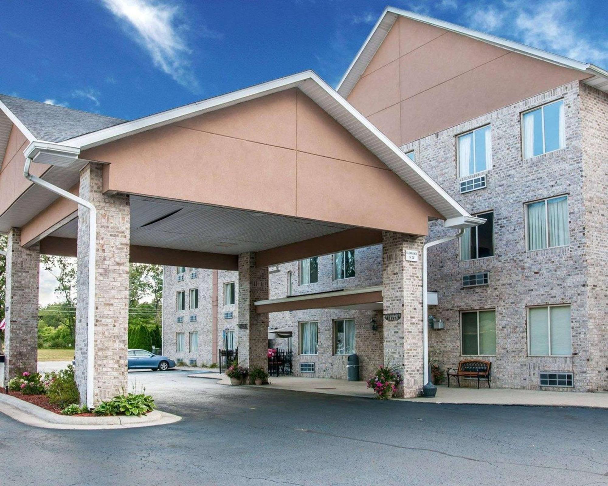Comfort Inn Whitehall Near Michigan'S Adventure Luaran gambar